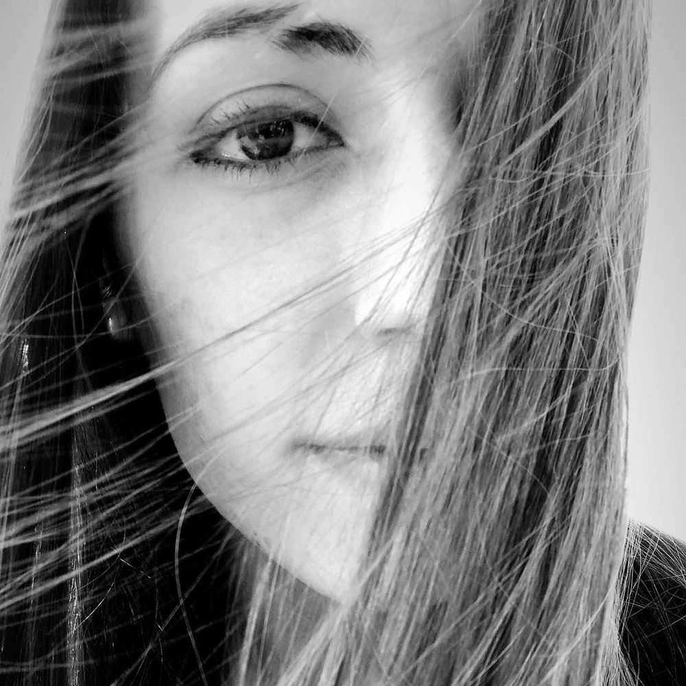 Meet your Posher, Carie